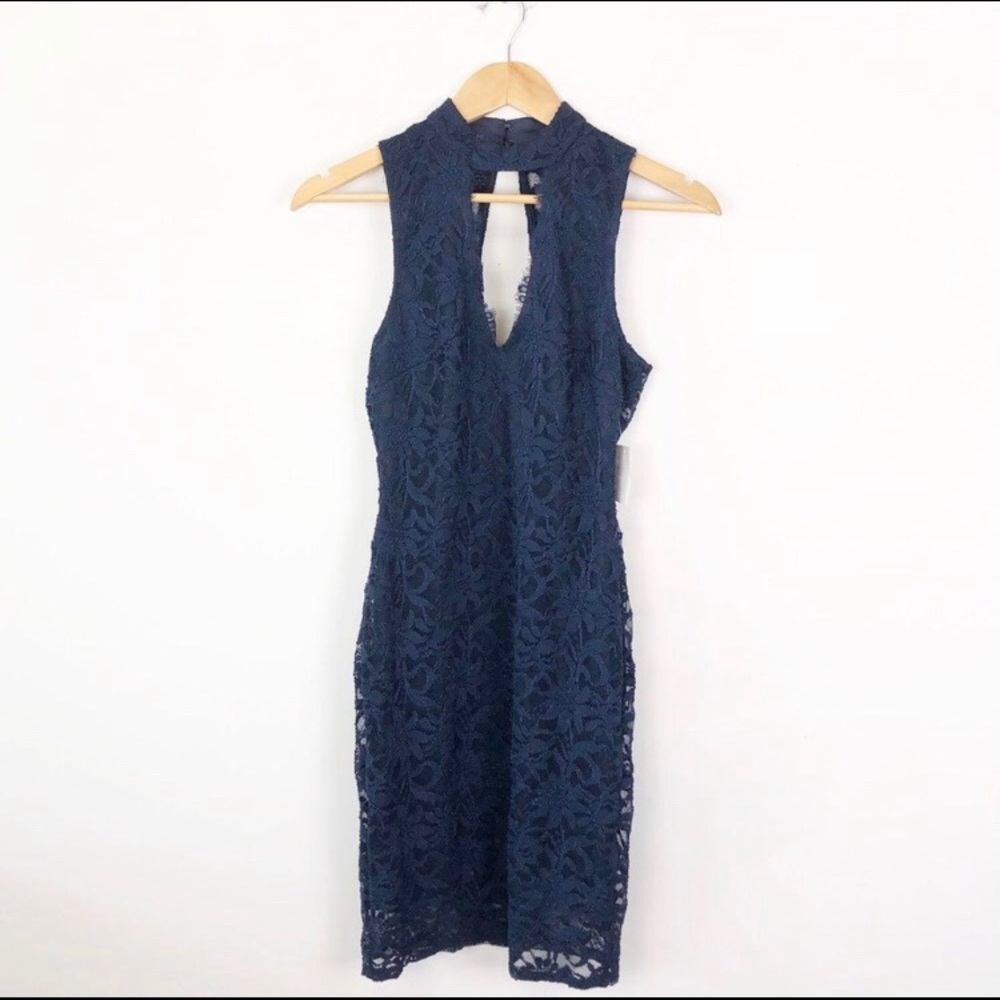 Jump Apparel Lace Bodycon dress, size 3/4.